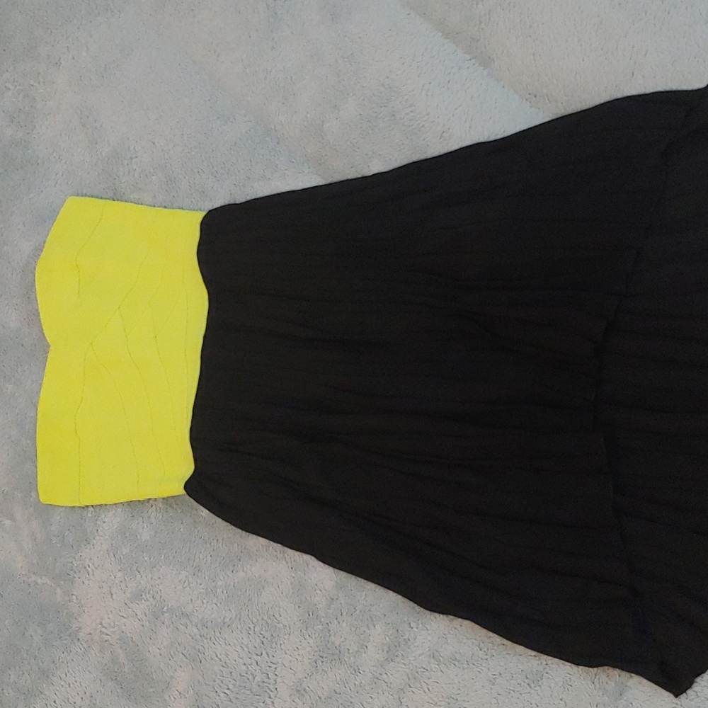 Strapless dress